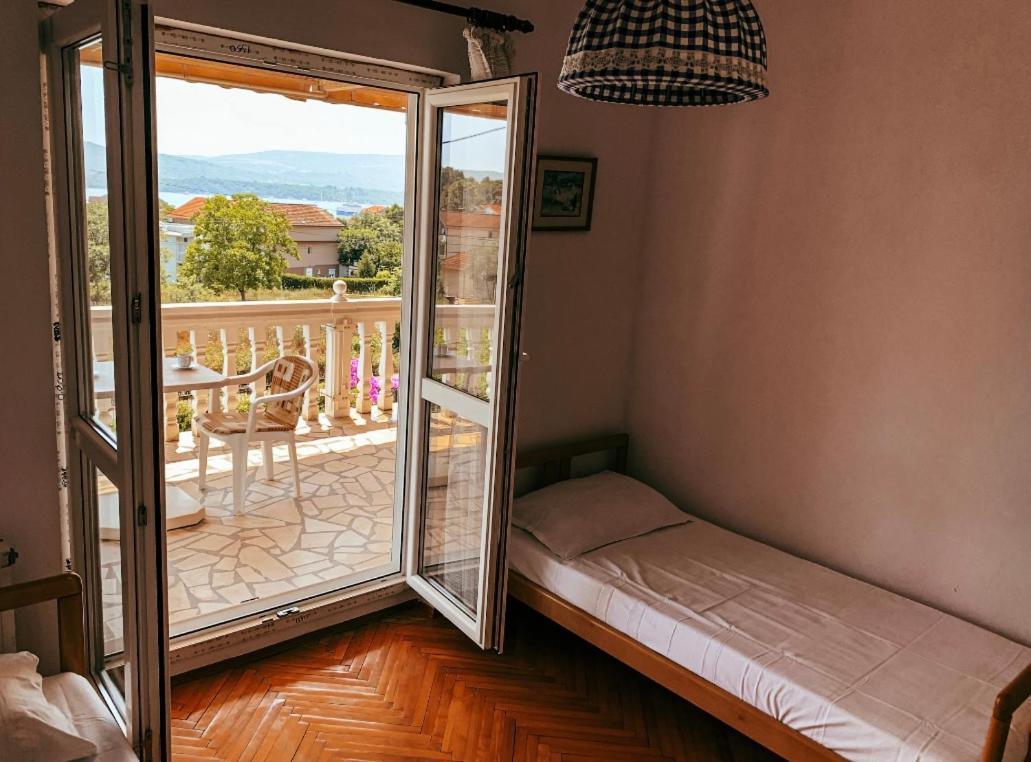 Peaceful, Cosy Tivat Guesthouse المظهر الخارجي الصورة