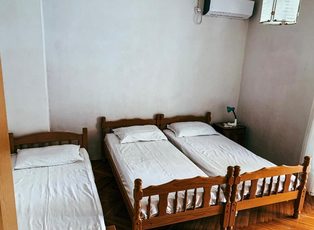 Peaceful, Cosy Tivat Guesthouse المظهر الخارجي الصورة