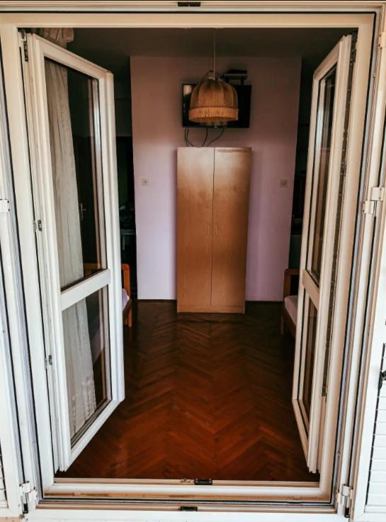 Peaceful, Cosy Tivat Guesthouse المظهر الخارجي الصورة