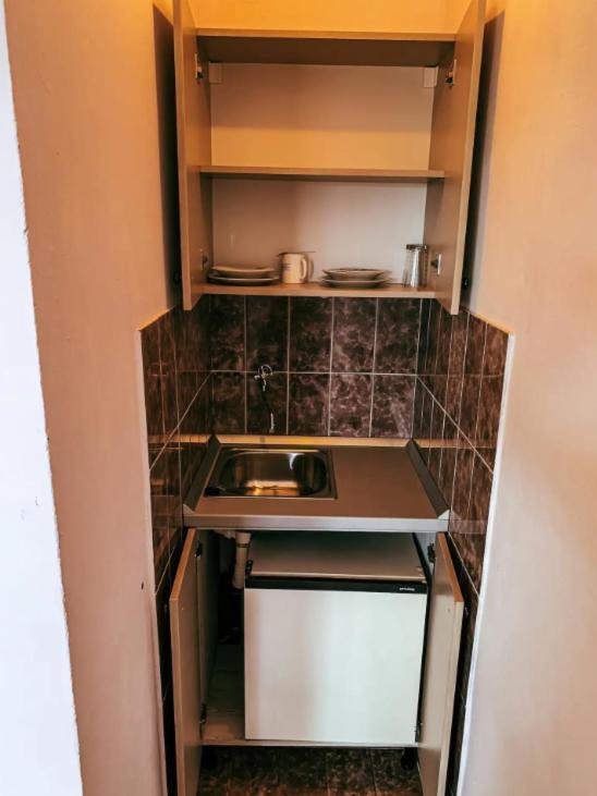 Peaceful, Cosy Tivat Guesthouse المظهر الخارجي الصورة